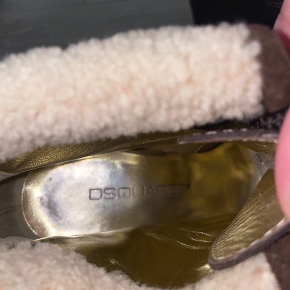 DSQUARED SHEARLING BOOTIES - Picture 4 of 4